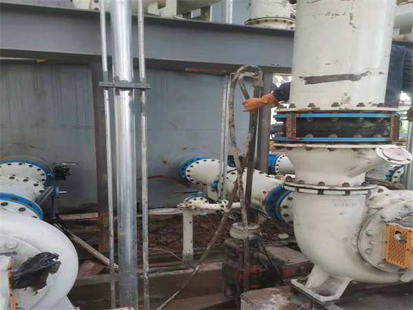 雷波设备基础沉降下沉注浆加固增加荷载